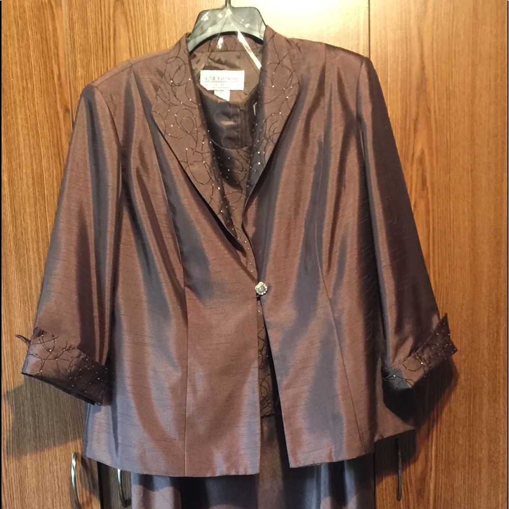 Jessica Howard two piece evening gown.  Size 16